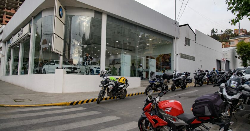 Riders de BMW Motorrad realizan la gran Travesía Gastronómica al Sur de Perú junto a SACI