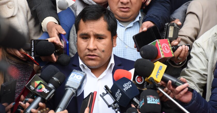 Presidente de Diputados respalda el congreso del MAS en El Alto pese al rechazo de supervisión del TSE